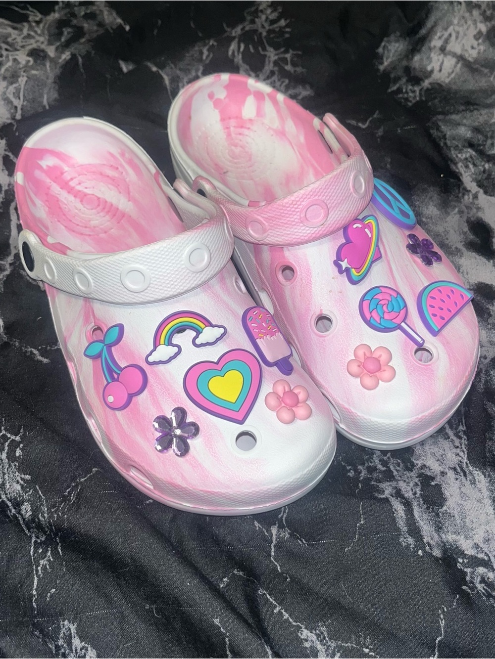 Pastel Pink marble Tie-Dye Clog Shoes Fun Charms crocs style size m5 w7 NWOT